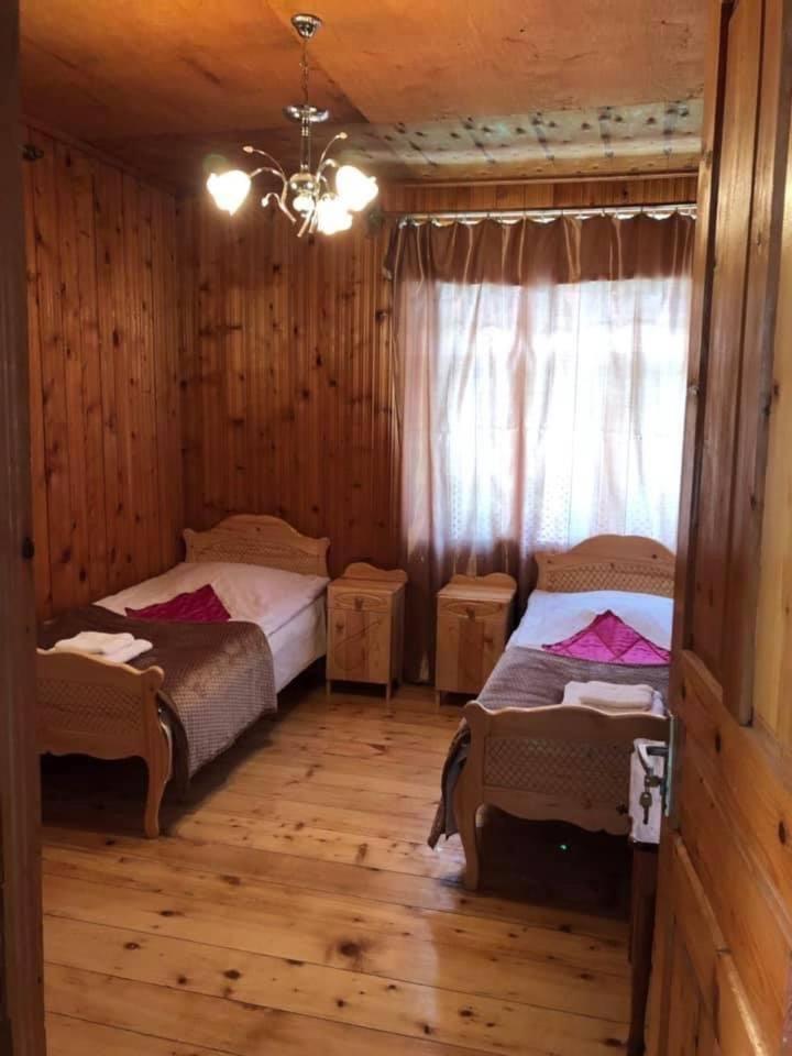 Eliso'S Guesthouse Местія Екстер'єр фото