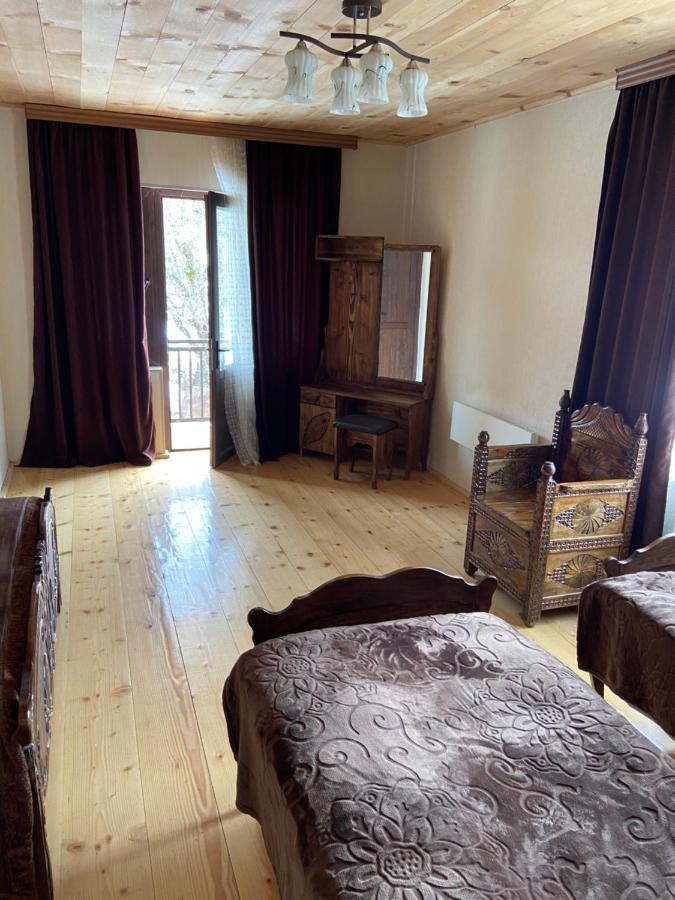 Eliso'S Guesthouse Местія Екстер'єр фото